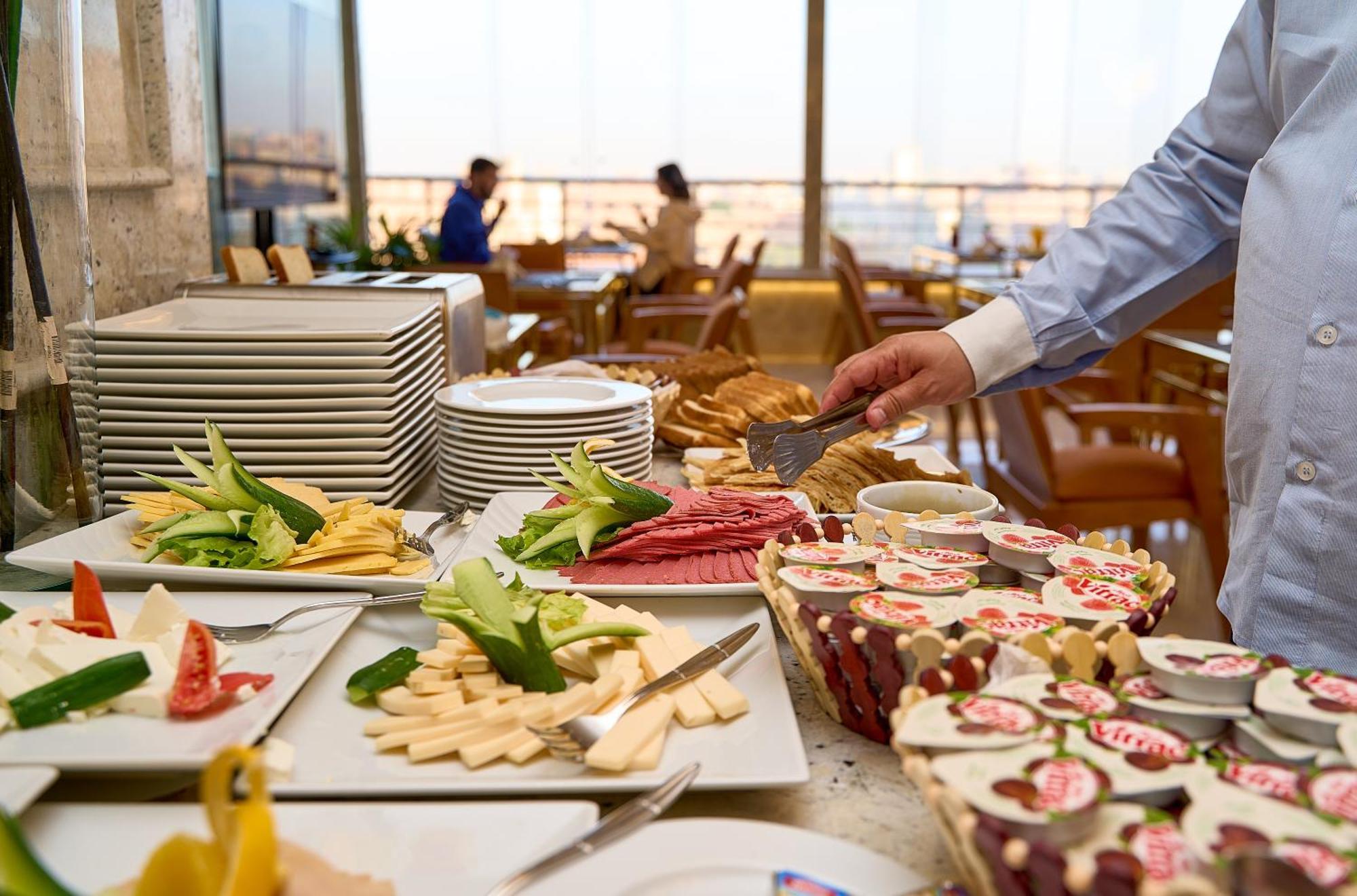Pyramids Plateau Hotel Kafrat al Jabal Ngoại thất bức ảnh